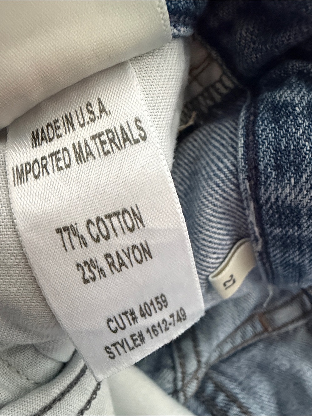 Citizens of Humanity Cora Crop Relaxed Undone Hem Button Fly Jeans 27 - Picture 5 of 7